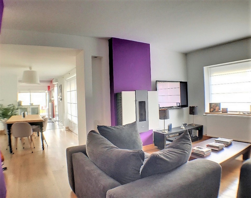 Jolie maison renovee quasi individuelle de 100m2 Photo 1 - Brique Rouge Immobilier