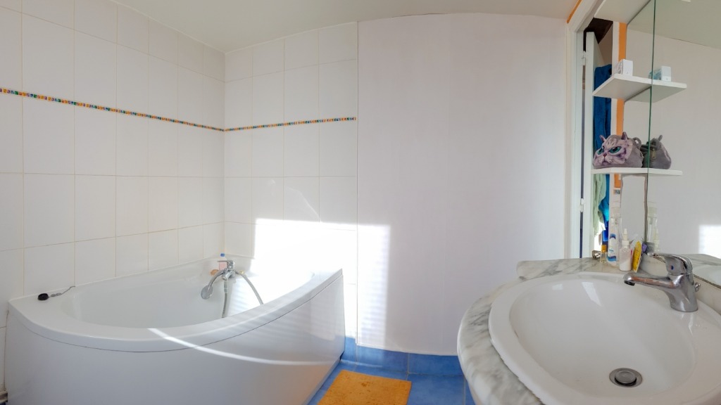 Loos 59120 appartement atypique type t3 de 80m2 Photo 5 - Brique Rouge Immobilier