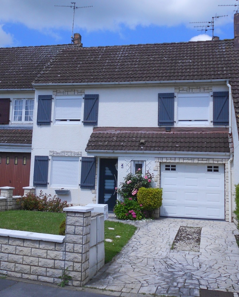 Maison 115 m2 habitables lotissement prise Photo 1 - Brique Rouge Immobilier