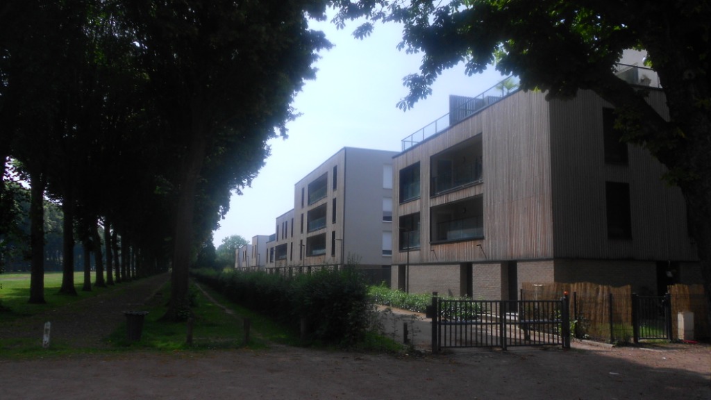 Appartement rez de chaussee jardin deux chambres 60m  Photo 1 - Brique Rouge Immobilier