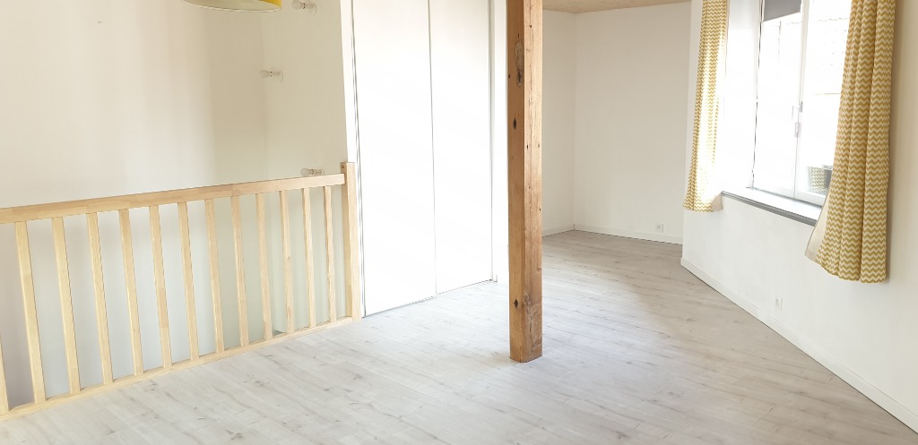 Loos 59120 jolie maison 1930 110m2 Photo 2 - Brique Rouge Immobilier Loos 59120 jolie maison 1930 110m2 Photo 2 - Brique Rouge Immobilier