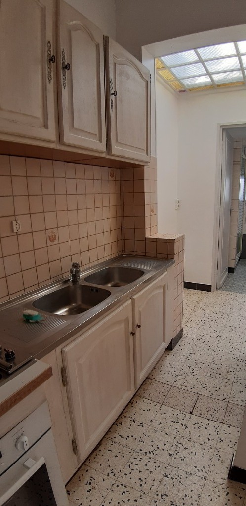 Spacieuse et lumineuse 1930 t5  4 chambres beau jardin Photo 2 - Brique Rouge Immobilier