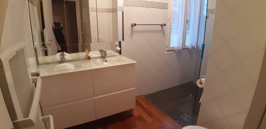 Beau t3 bis avec grande terrasse expo sud sans vis a vis Photo 3 - Brique Rouge Immobilier