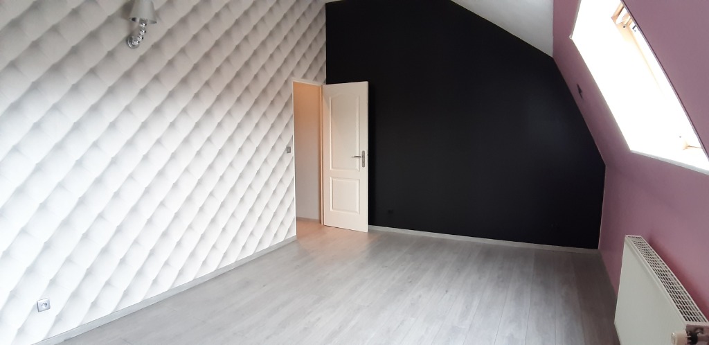 Haubourdin large 1930  4 grandes chambres prox commodites Photo 6 - Brique Rouge Immobilier