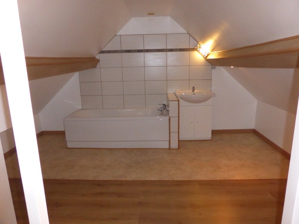 Semi individuelle gondecourt Photo 5 - Brique Rouge Immobilier