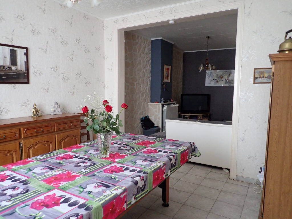 Charmante maison de ville aux beaux volumes Photo 2 - Brique Rouge Immobilier Charmante maison de ville aux beaux volumes Photo 2 - Brique Rouge Immobilier