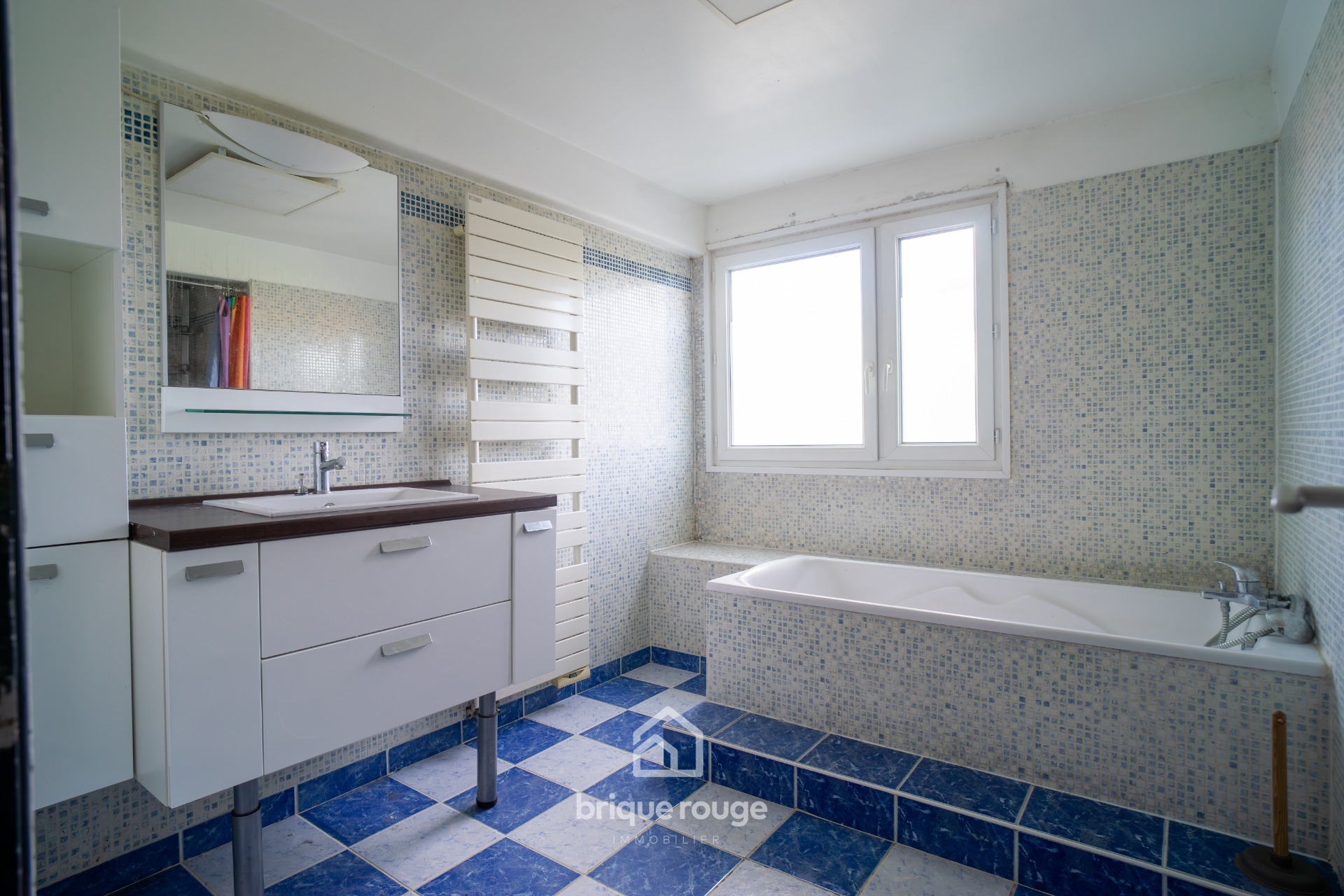 Loft 133m grande terrasse parkings Photo 10 - Brique Rouge Immobilier Loft 133m grande terrasse parkings Photo 10 - Brique Rouge Immobilier