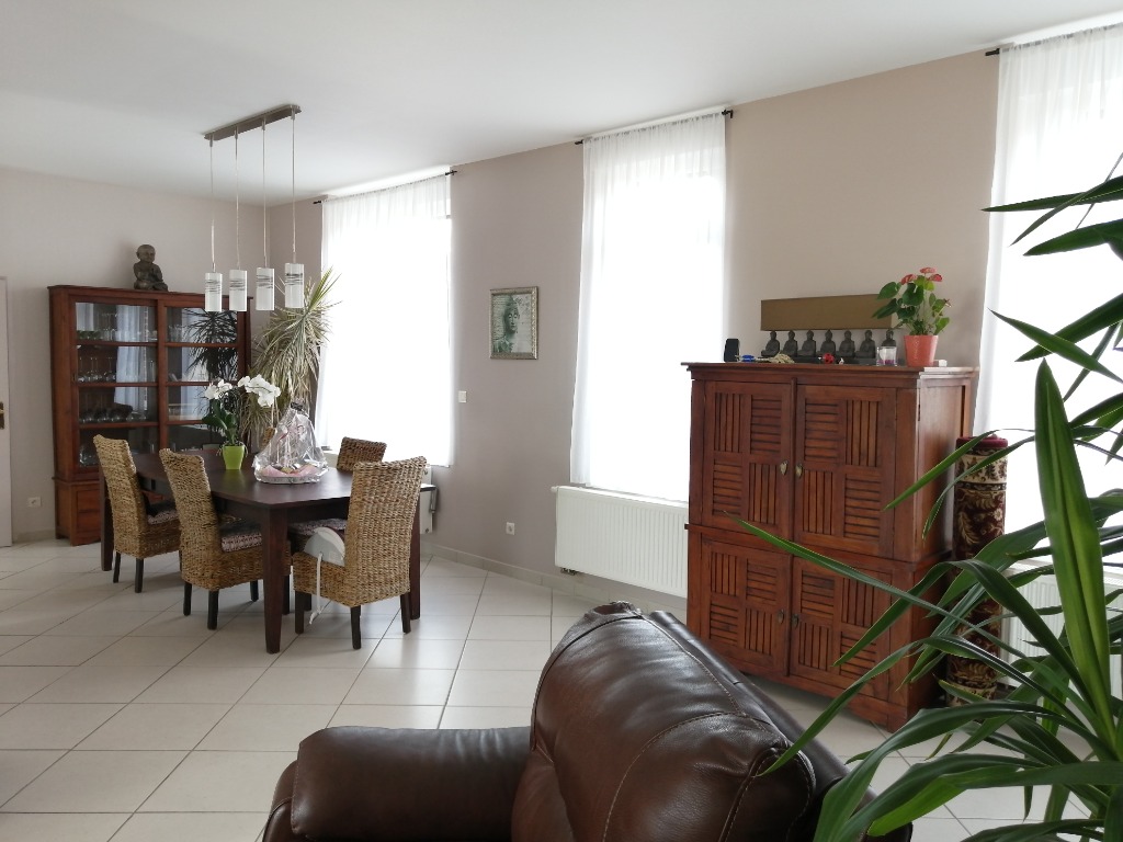 Maison semi individuelle 205m habitable   secteur englos Photo 4 - Brique Rouge Immobilier