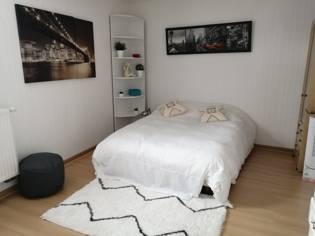 Maison semi individuelle 205m habitable   secteur englos Photo 6 - Brique Rouge Immobilier