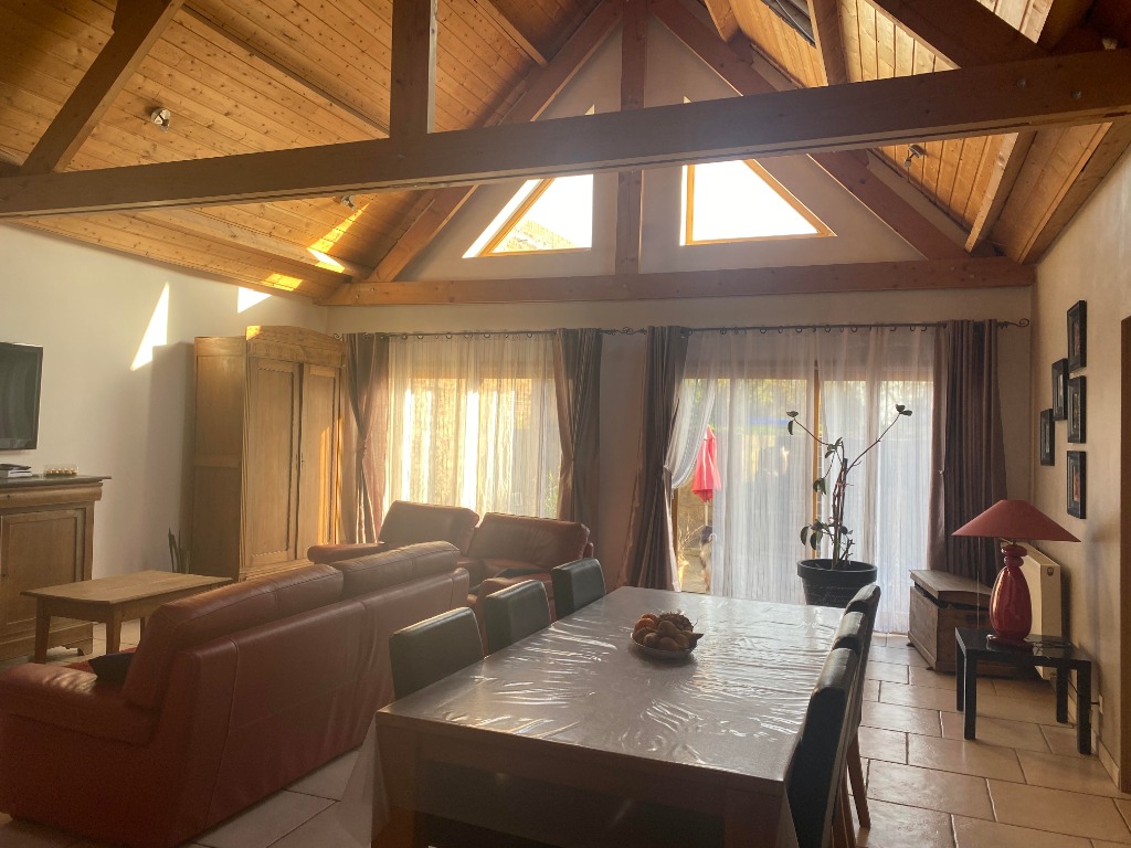 Belle maison ancienne  631m au coeur d un beau village Photo 7 - Brique Rouge Immobilier