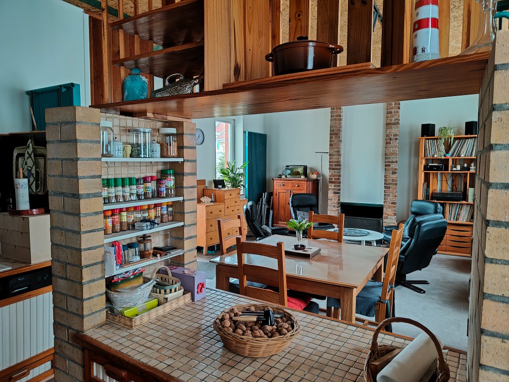 Emmerin large 1930 semi individuelle jardin 2 garages Photo 2 - Brique Rouge Immobilier