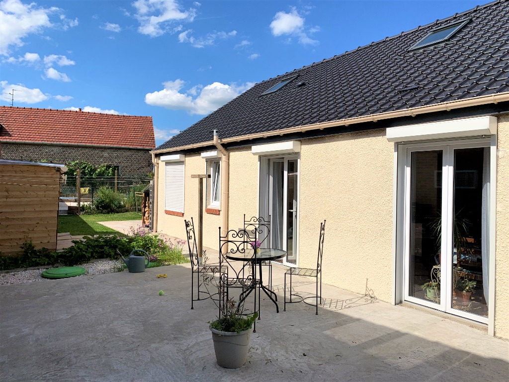 Semi plain pied individuel 3 chambres secteur calme Photo 1 - Brique Rouge Immobilier