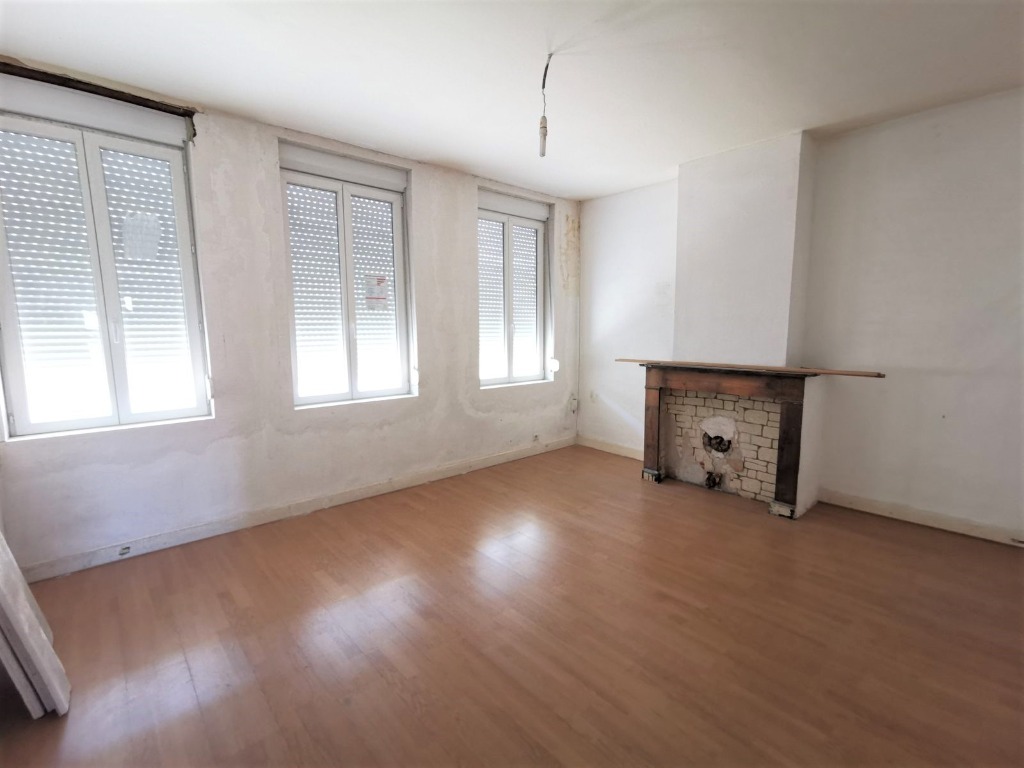 Large 1930 avec jardin en centre ville Photo 3 - Brique Rouge Immobilier Large 1930 avec jardin en centre ville Photo 3 - Brique Rouge Immobilier