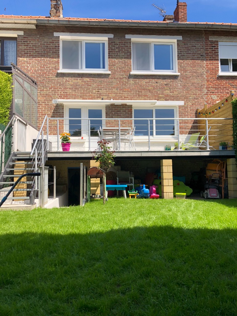 Lomme bourg  deux pas du metro Photo 1 - Brique Rouge Immobilier