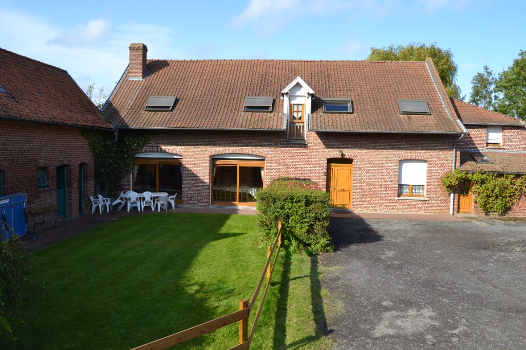 Fermette 300 m 3 fournes en weppes Photo 1 - Brique Rouge Immobilier Fermette 300 m 3 fournes en weppes Photo 1 - Brique Rouge Immobilier