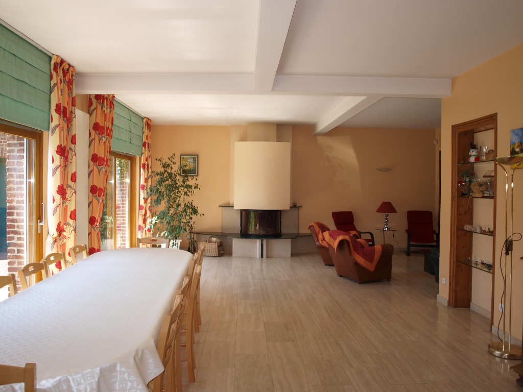 Fermette 300 m 3 fournes en weppes Photo 3 - Brique Rouge Immobilier Fermette 300 m 3 fournes en weppes Photo 3 - Brique Rouge Immobilier