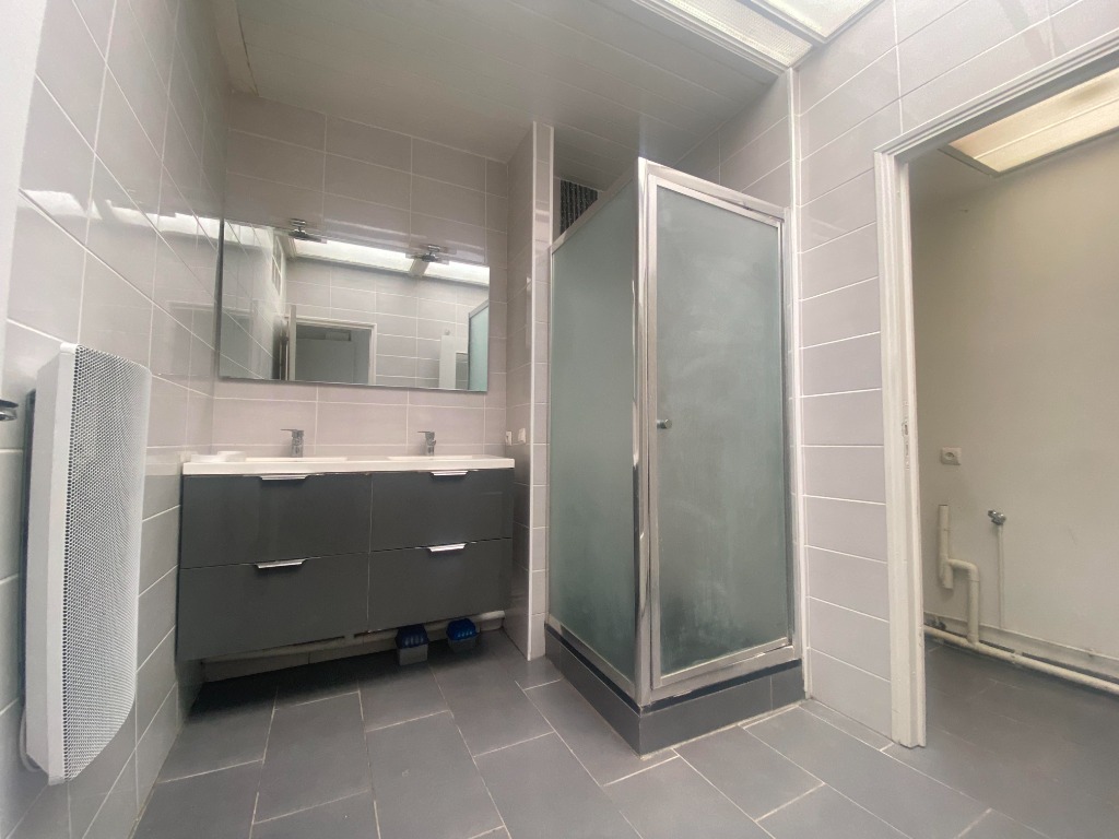 Exclusivite sainghin en weppes maison 2 chambres cours Photo 4 - Brique Rouge Immobilier Exclusivite sainghin en weppes maison 2 chambres cours Photo 4 - Brique Rouge Immobilier