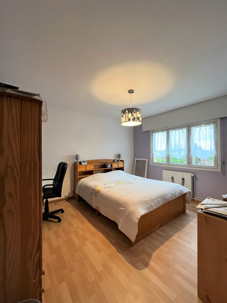 Maison 3 chambres sur sous sol complet secteur calme Photo 1 - Brique Rouge Immobilier