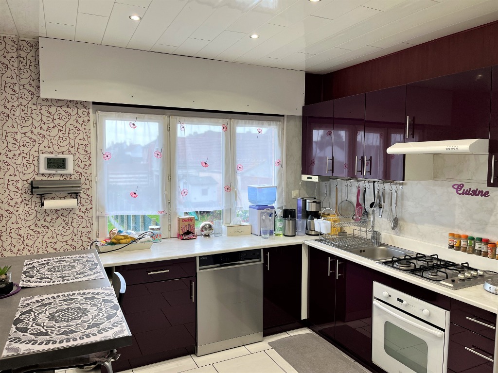 Maison 3 chambres sur sous sol complet secteur calme Photo 3 - Brique Rouge Immobilier