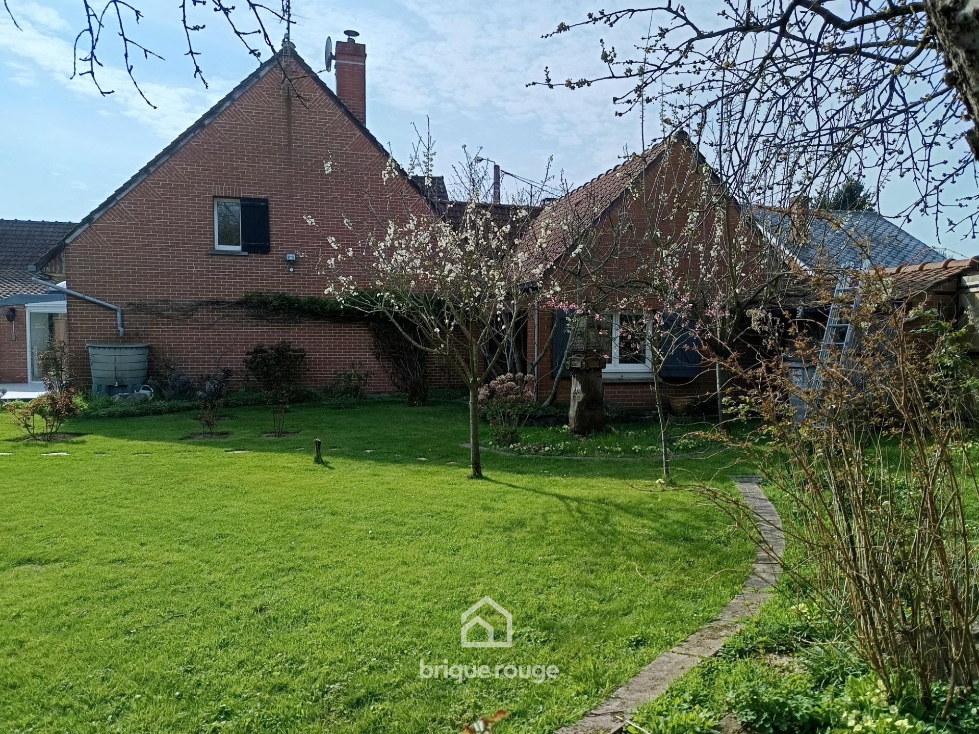 Maison individuelle de 1985 en semi plain pied Photo 3 - Brique Rouge Immobilier