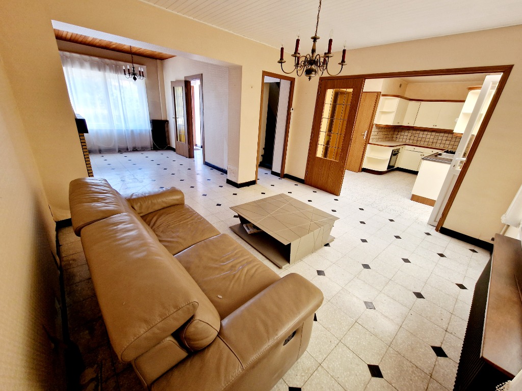 Semi individuelle ascq fort potentiel Photo 1 - Brique Rouge Immobilier Semi individuelle ascq fort potentiel Photo 1 - Brique Rouge Immobilier