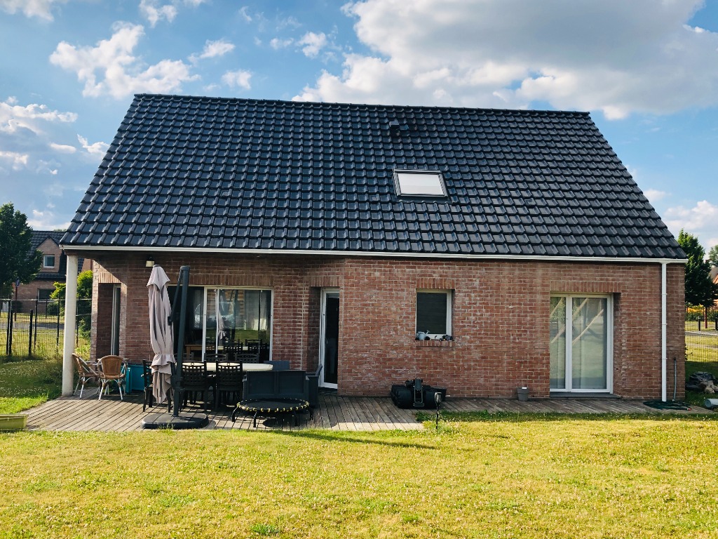 Jolie individuelle avec jardin secteur prise estevelles Photo 1 - Brique Rouge Immobilier