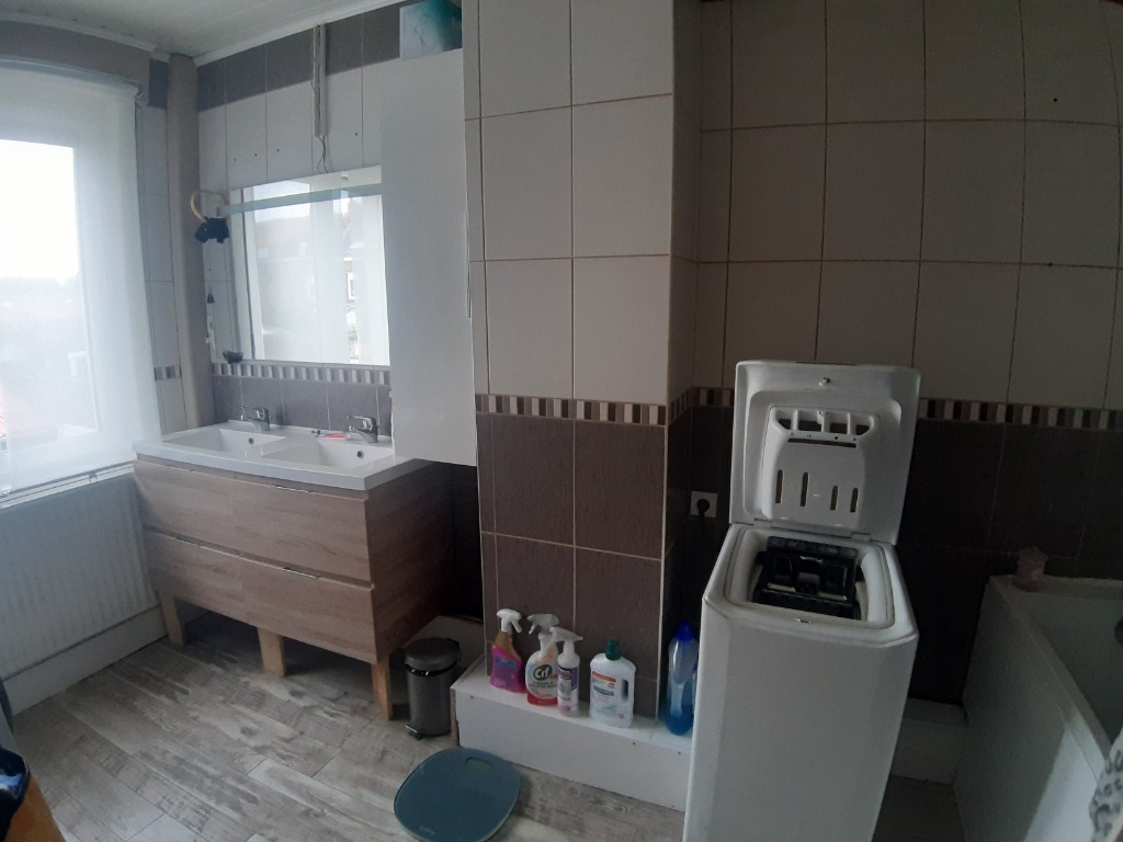 Lomme 15 mn metro 1930 3 chambres jardin de ville dependance Photo 4 - Brique Rouge Immobilier