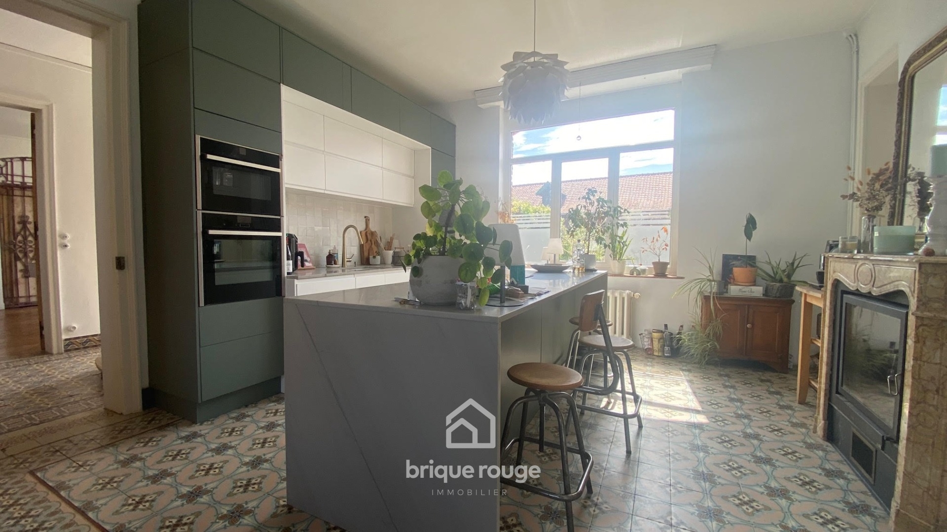 Maison de maitre de 275m hab renovee avec dependance Photo 5 - Brique Rouge Immobilier Maison de maitre de 275m hab renovee avec dependance Photo 5 - Brique Rouge Immobilier