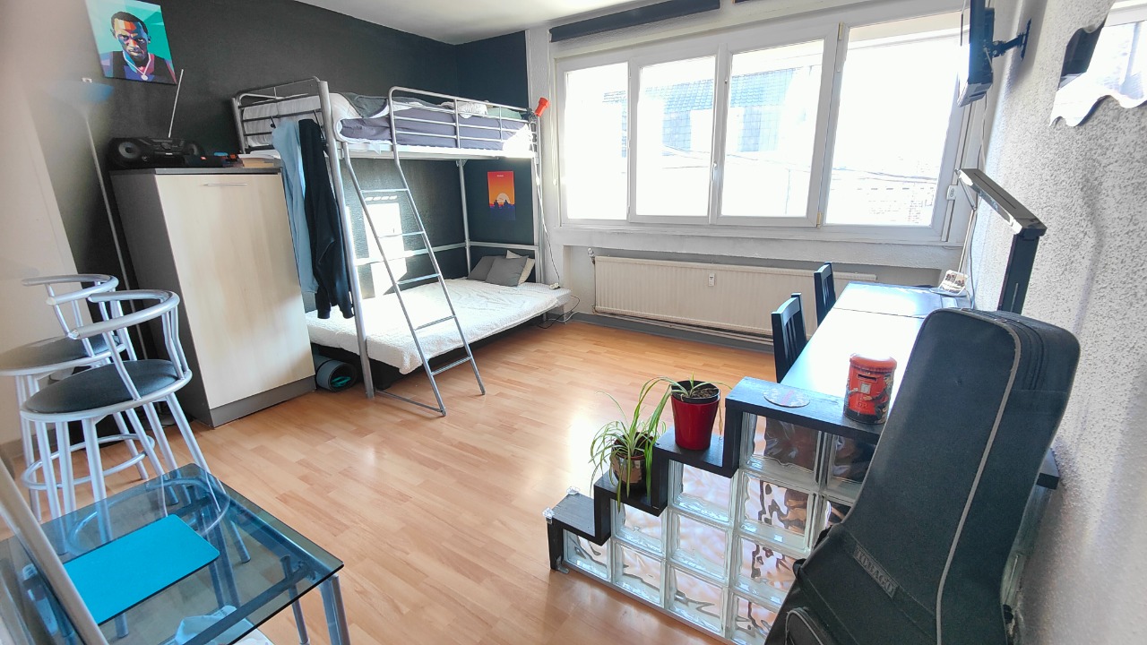 Loos prox chr beau studio meuble ideal investisseur  Photo 1 - Brique Rouge Immobilier