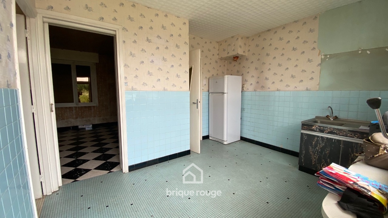 Beau potentiel pour cette maison a renover batie sur 429m Photo 4 - Brique Rouge Immobilier
