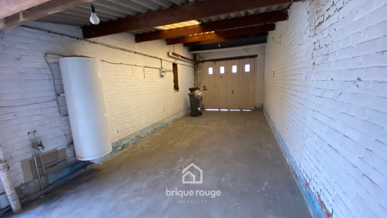 Beau potentiel pour cette maison a renover batie sur 429m Photo 8 - Brique Rouge Immobilier