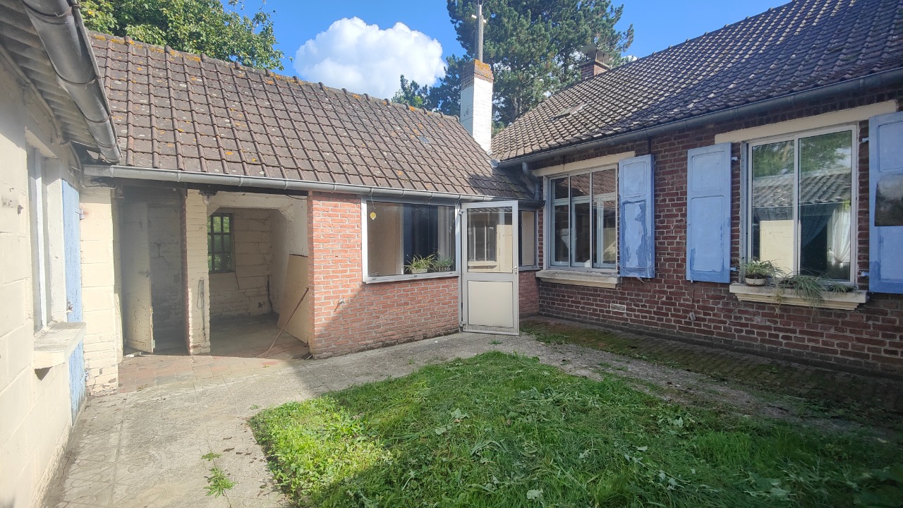 Semi plain pied individuel  renover sur 3200 m Photo 2 - Brique Rouge Immobilier