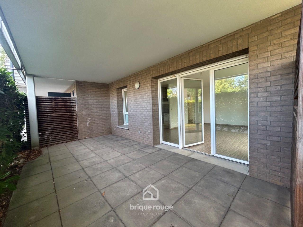 Vaste type3 pmr en rdc avec jardin   terrasse  2 parking Photo 5 - Brique Rouge Immobilier