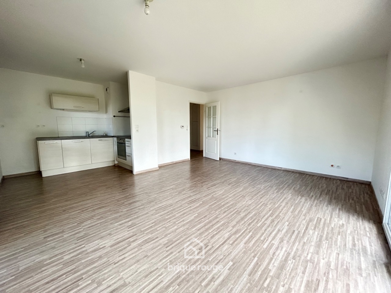 Vaste type3 pmr en rdc avec jardin   terrasse  2 parking Photo 7 - Brique Rouge Immobilier