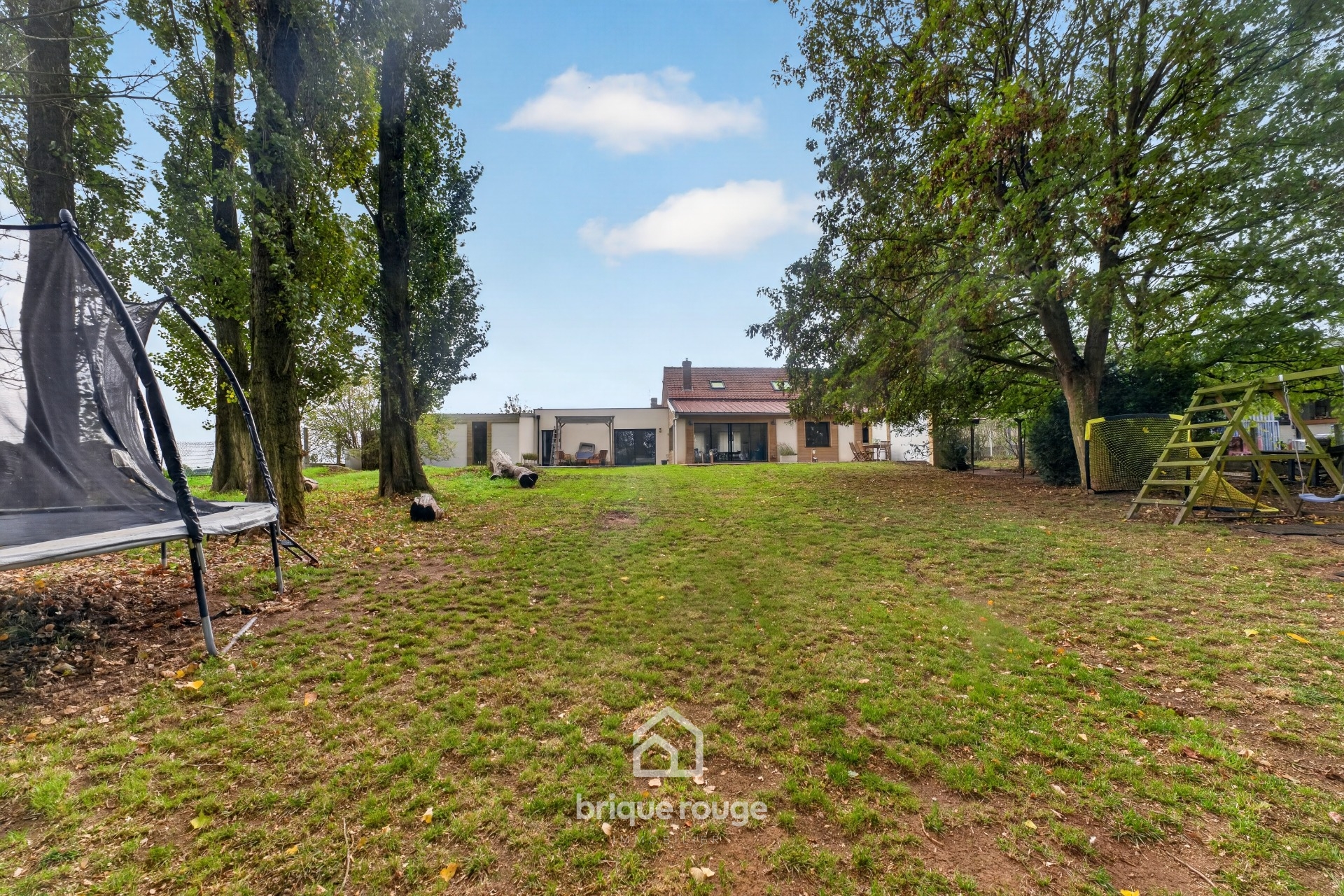 Une exclusivite brique rouge immobilier Photo 1 - Brique Rouge Immobilier Une exclusivite brique rouge immobilier Photo 1 - Brique Rouge Immobilier