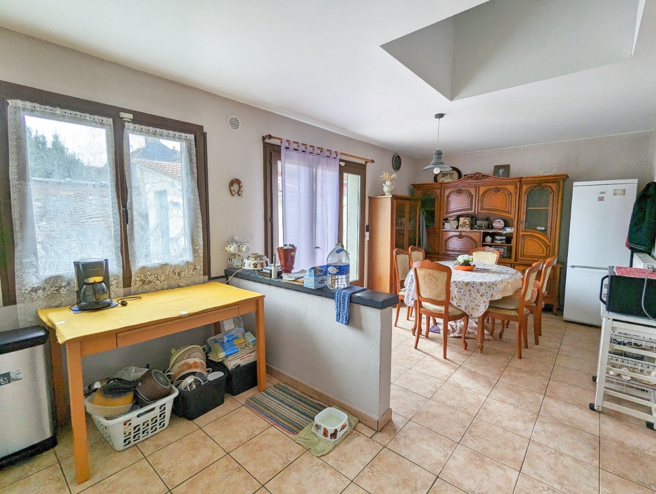 Vente Maison, Maison de ville, en bon état, avec passage sur le coté ...