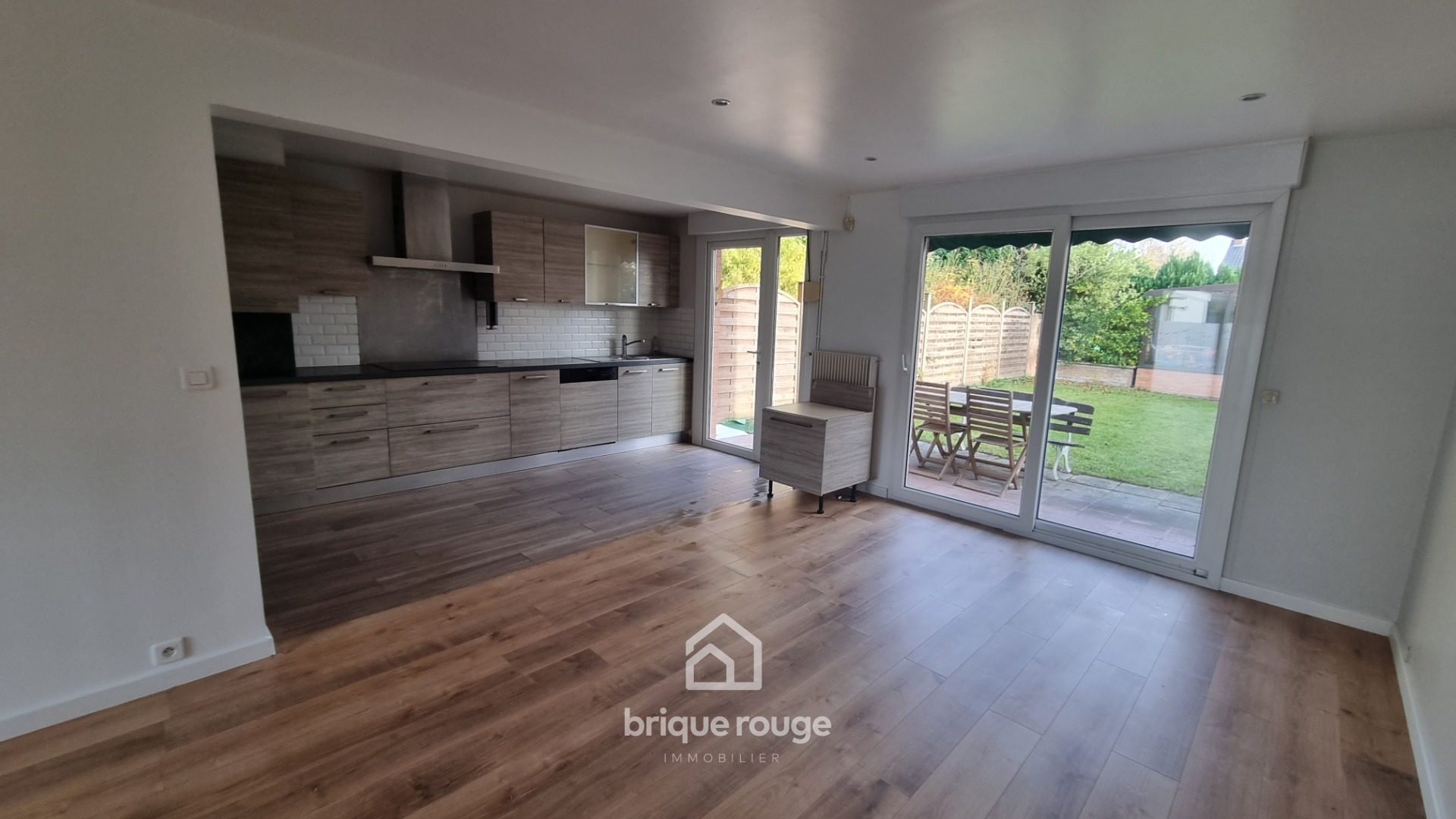 Maison 3 chambres jardin garage au calme Photo 3 - Brique Rouge Immobilier Maison 3 chambres jardin garage au calme Photo 3 - Brique Rouge Immobilier