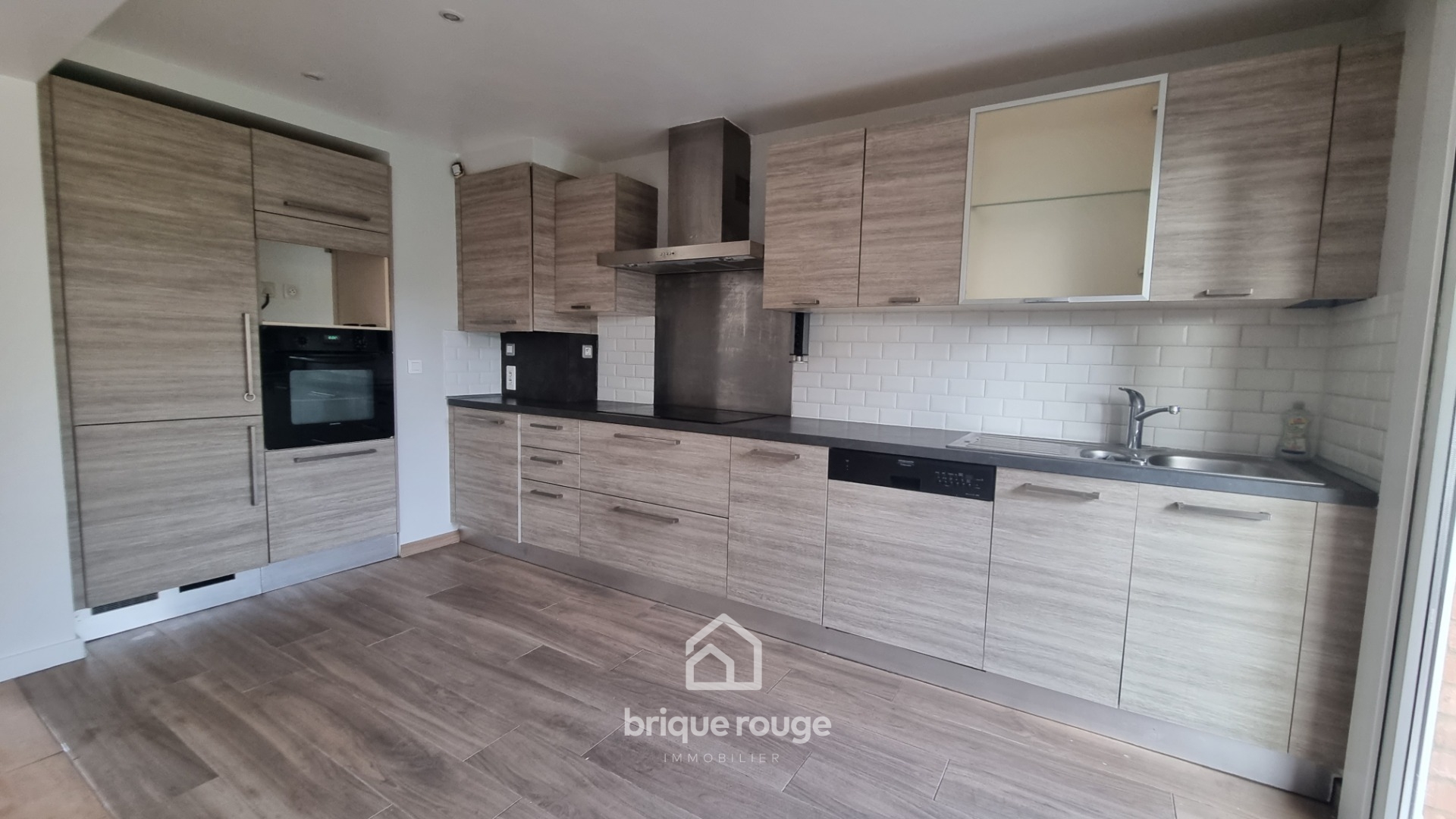 Maison 3 chambres jardin garage au calme Photo 4 - Brique Rouge Immobilier Maison 3 chambres jardin garage au calme Photo 4 - Brique Rouge Immobilier