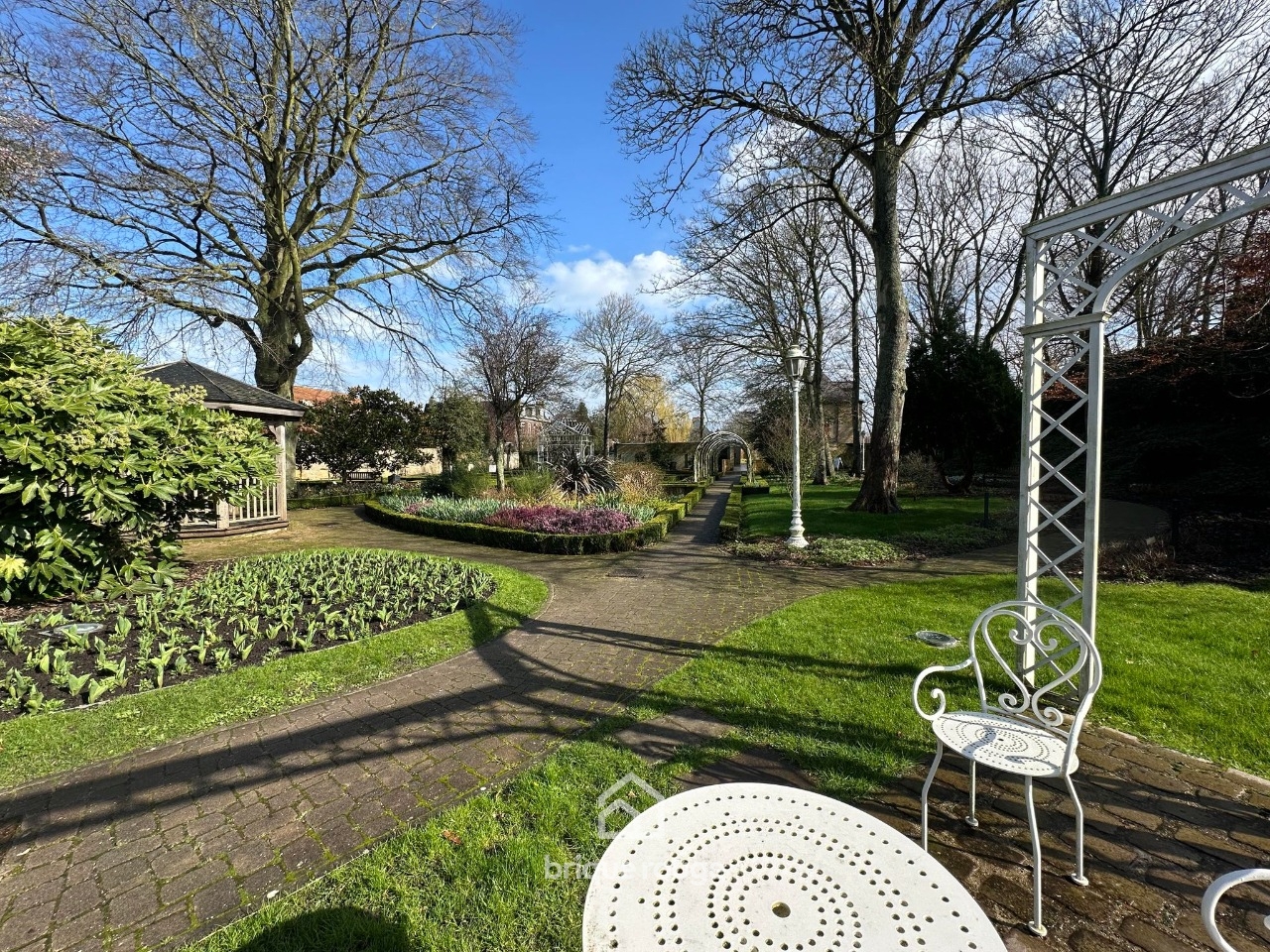 Semi plain pied sur 1200m edifie sur les remparts Photo 16 - Brique Rouge Immobilier