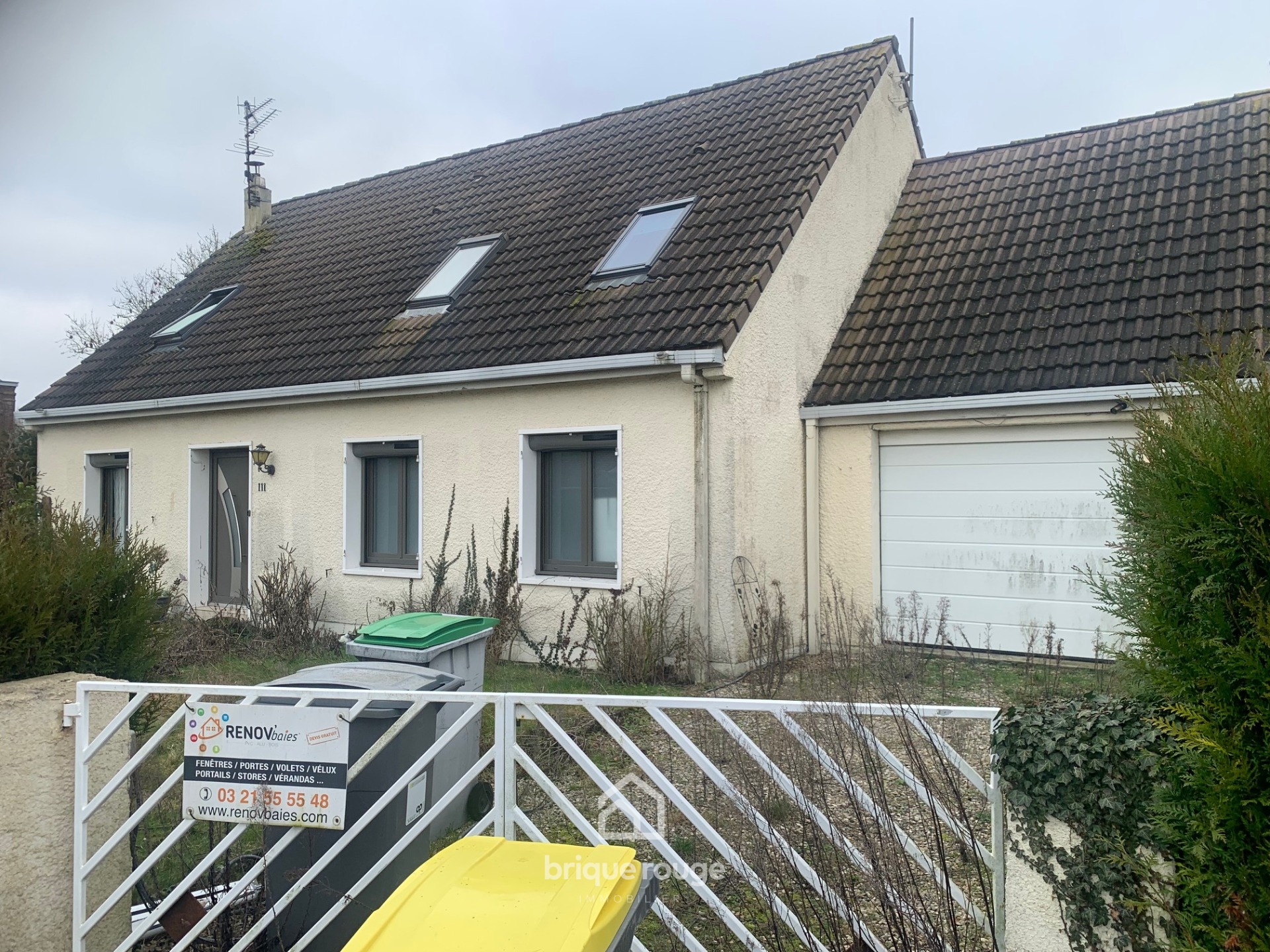 Maison individuelle semi plain pied 5 chambres Photo 1 - Brique Rouge Immobilier Maison individuelle semi plain pied 5 chambres Photo 1 - Brique Rouge Immobilier