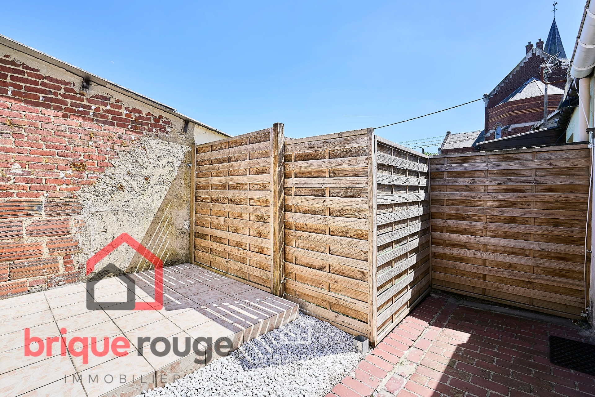 Charmante maison de ville 2 chambres Photo 8 - Brique Rouge Immobilier Charmante maison de ville 2 chambres Photo 8 - Brique Rouge Immobilier