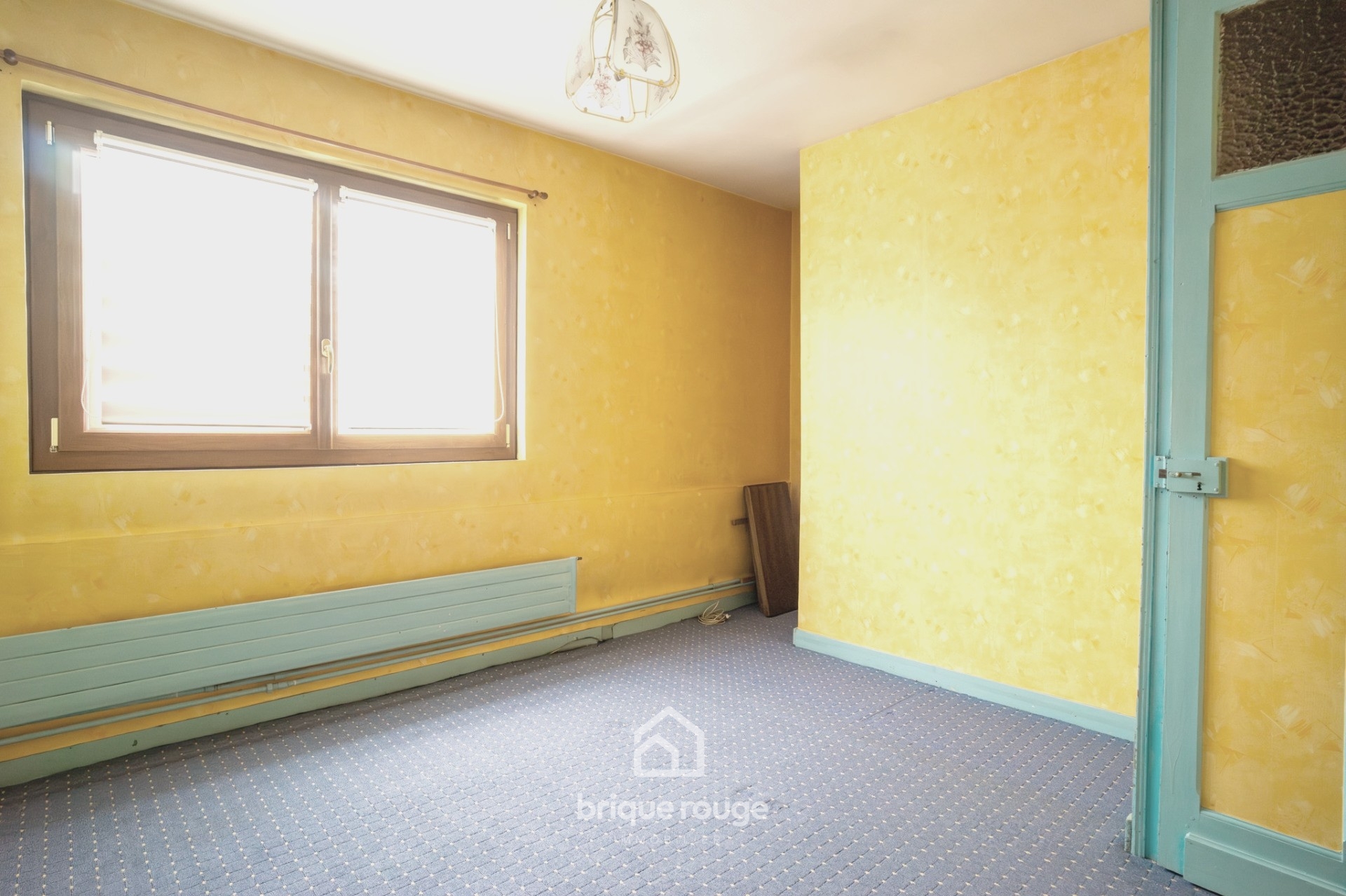 Semi mitoyenne avec beaucoup de potentiel  Photo 6 - Brique Rouge Immobilier