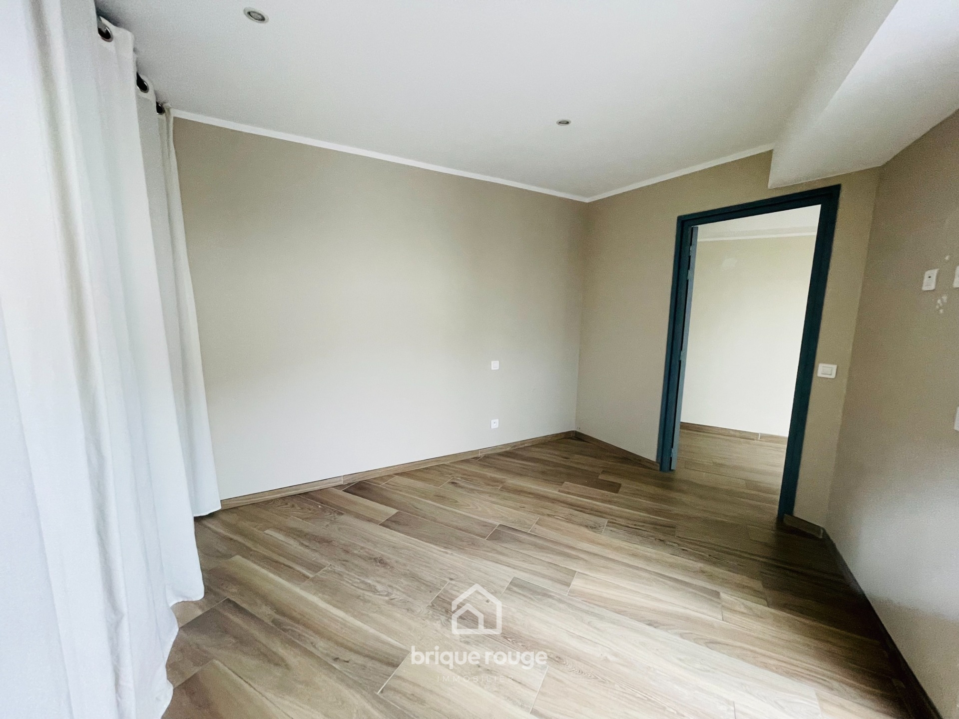 Plain pied moderne barlin Photo 16 - Brique Rouge Immobilier