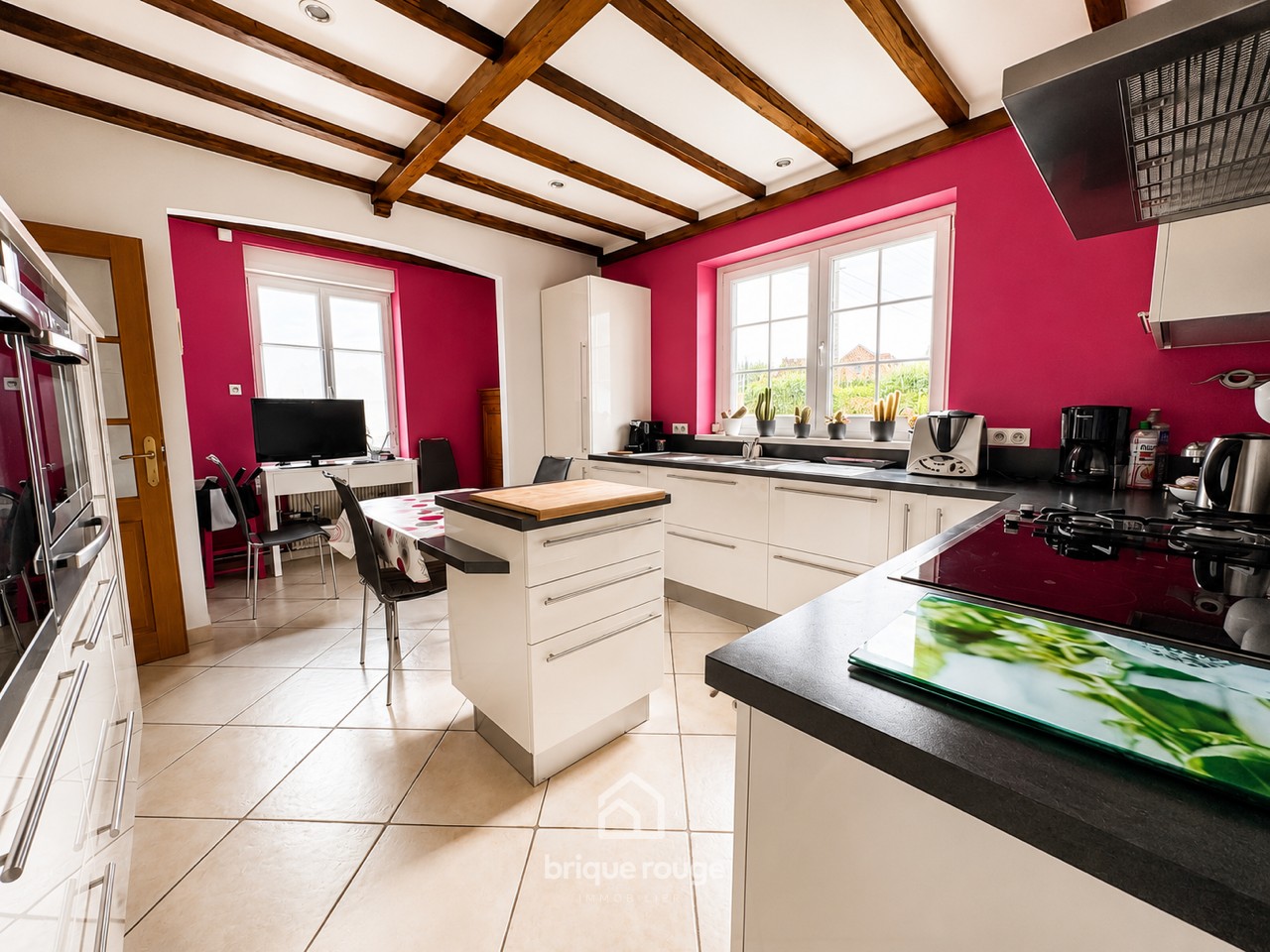 Maison 3 chambres grand jardin garage campagne Photo 3 - Brique Rouge Immobilier Maison 3 chambres grand jardin garage campagne Photo 3 - Brique Rouge Immobilier