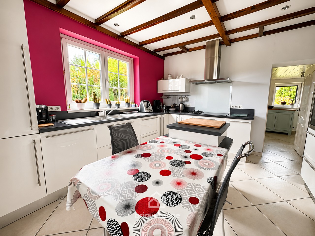 Maison 3 chambres grand jardin garage campagne Photo 4 - Brique Rouge Immobilier Maison 3 chambres grand jardin garage campagne Photo 4 - Brique Rouge Immobilier