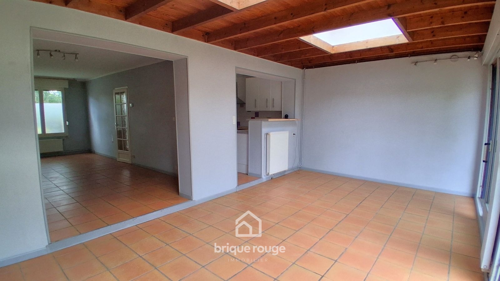 Charmante maison 4 chambres et garage attenant la cessoie Photo 3 - Brique Rouge Immobilier