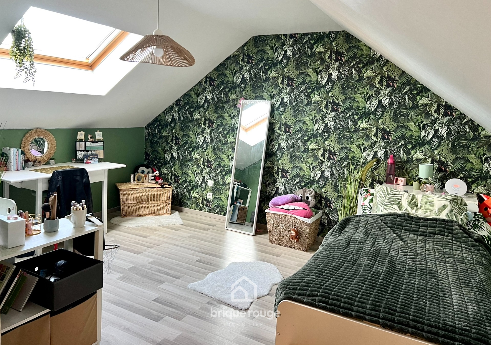 Maison semi plain pied 4 chambres jardin garage carport Photo 5 - Brique Rouge Immobilier