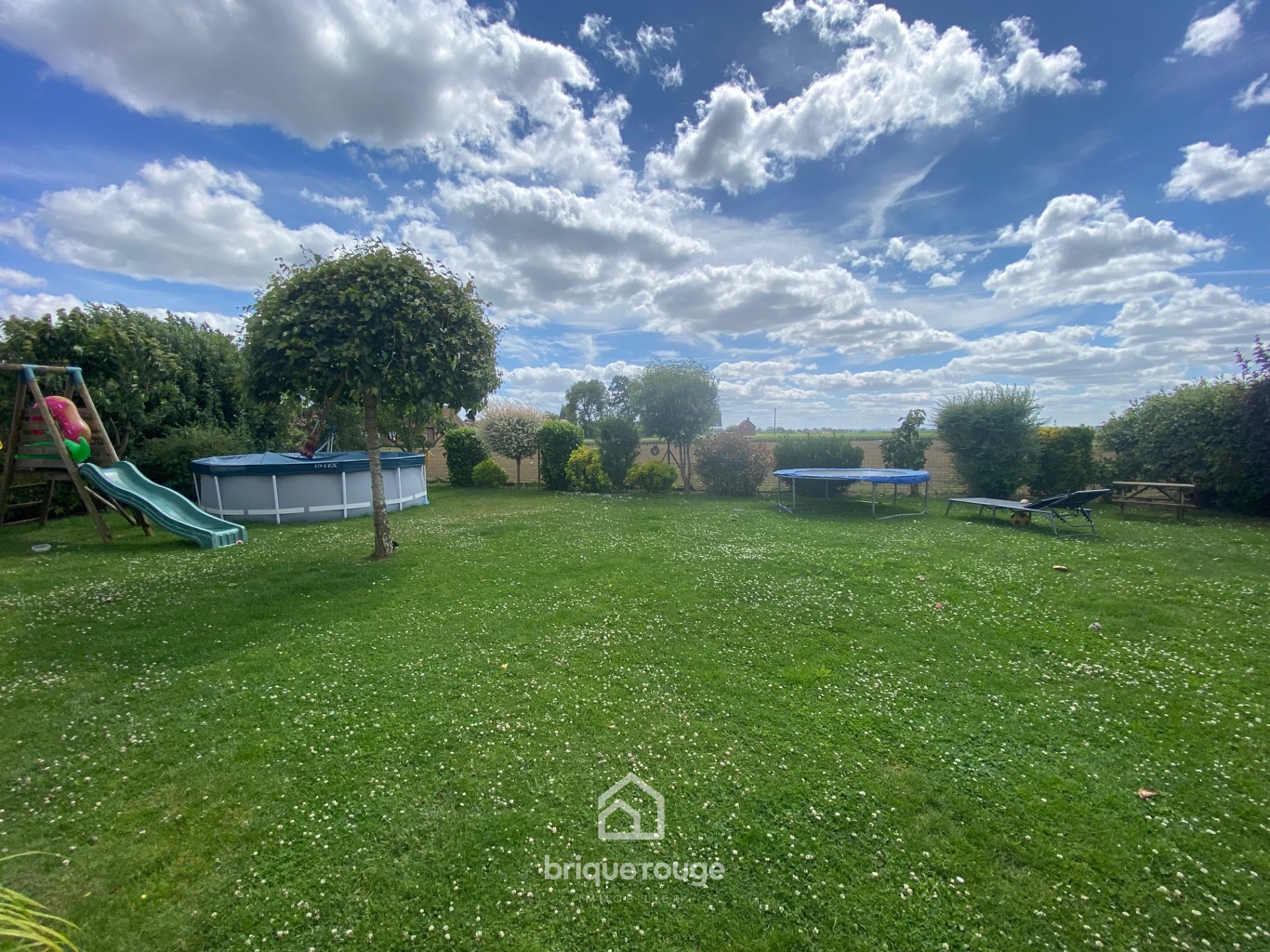 Maison semi plain pied 4 chambres jardin garage carport Photo 9 - Brique Rouge Immobilier