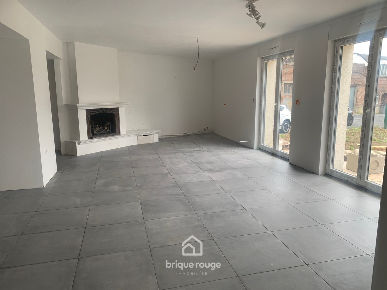 Maison individuelle 250 m2 habitables sur 634m2 Photo 2 - Brique Rouge Immobilier Maison individuelle 250 m2 habitables sur 634m2 Photo 2 - Brique Rouge Immobilier