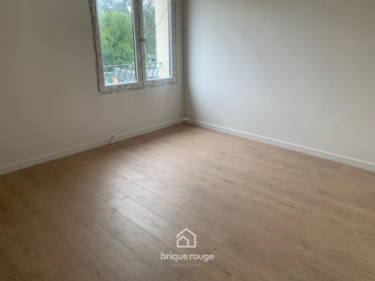 Maison individuelle 250 m2 habitables sur 634m2 Photo 5 - Brique Rouge Immobilier Maison individuelle 250 m2 habitables sur 634m2 Photo 5 - Brique Rouge Immobilier